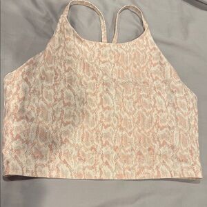 Old Navy Active Powersoft Top in Cream and Gray